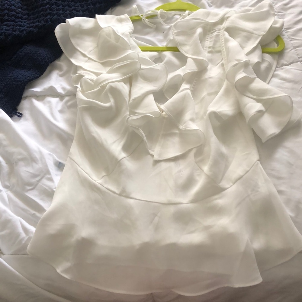 White blouse 🌿☁️